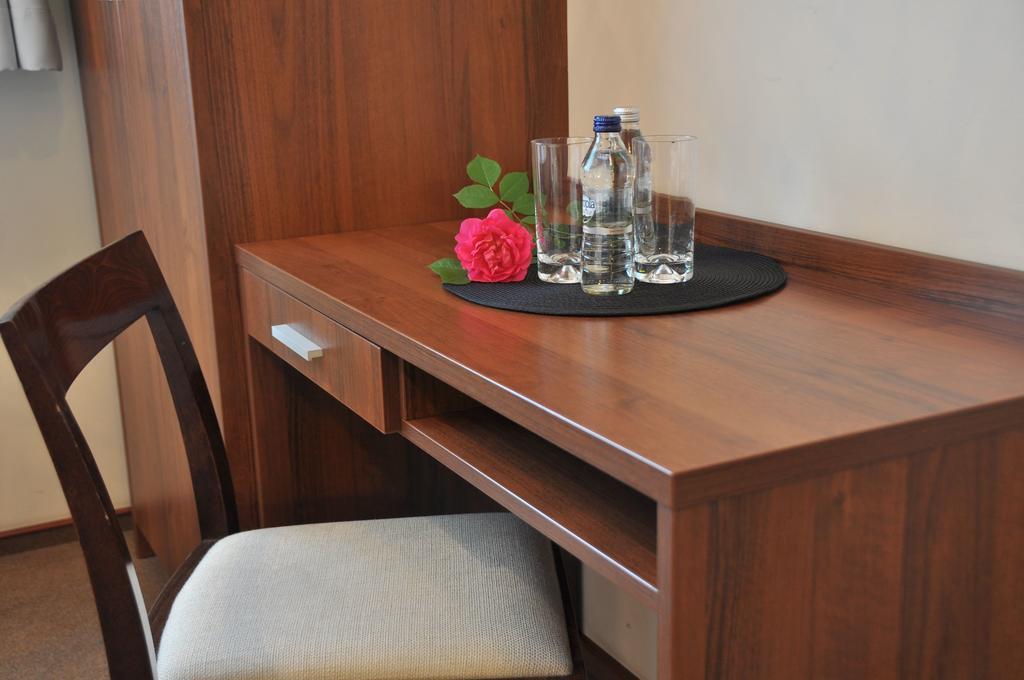 Hotel Willa Strzelnica Kościerzyna Pokoj fotografie