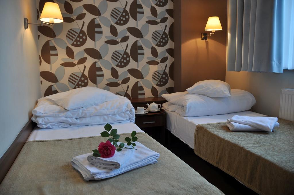 Hotel Willa Strzelnica Kościerzyna Pokoj fotografie